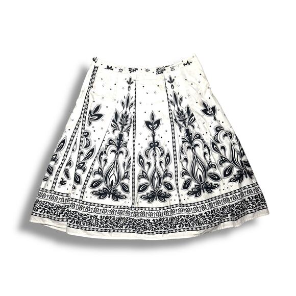Talbots Black White Floral A-Line Midi Skirt Size 10 Classic Chic - Picture 2 of 8